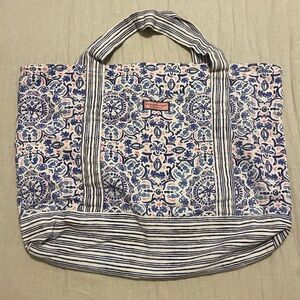 Vineyard Vines Beach Bag